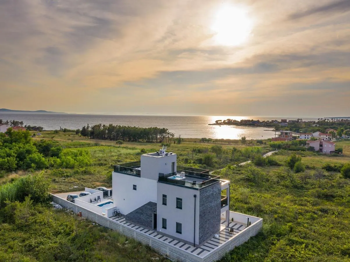 Дом отдыха Villa Contessa Привлака